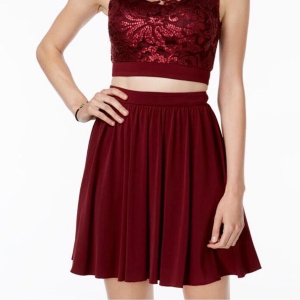 Speechless Lined Flowy Ballerina Like A-Line Burgundy Lined Mini Skirt Size 1